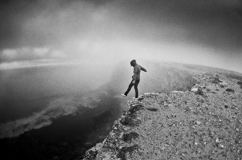 MMJ laws reduce the incidence of suicide by men under 40 / CannaSOS.com